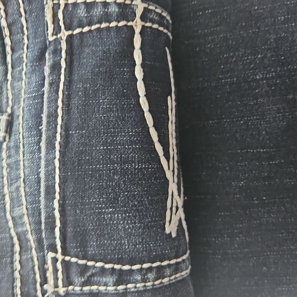 Silver Jeans Women's Aiko Boot Cut Jeans - Picture 9 of 10